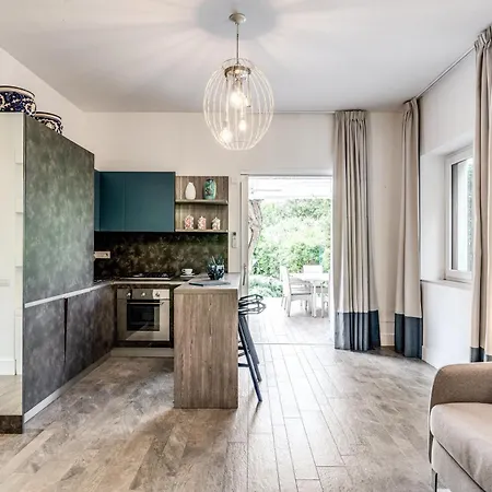 Semesterbostad Le Sirene Boutique *