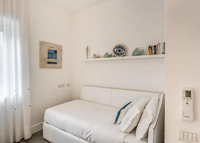 Le Sirene Boutique - Sofia * Sorrento