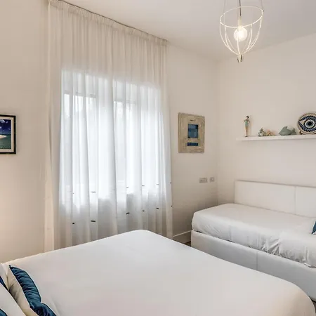 Le Sirene Boutique * Sorrento