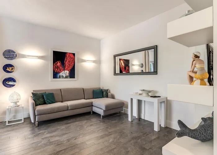 Le Sirene Boutique - Sofia Σορέντο