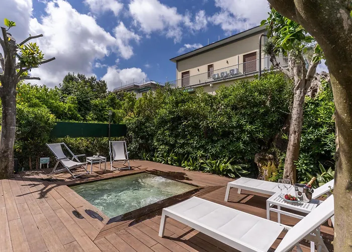 Le Sirene Boutique - Sofia Sorrento