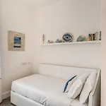 Le Sirene Boutique - Sofia * Sorrento